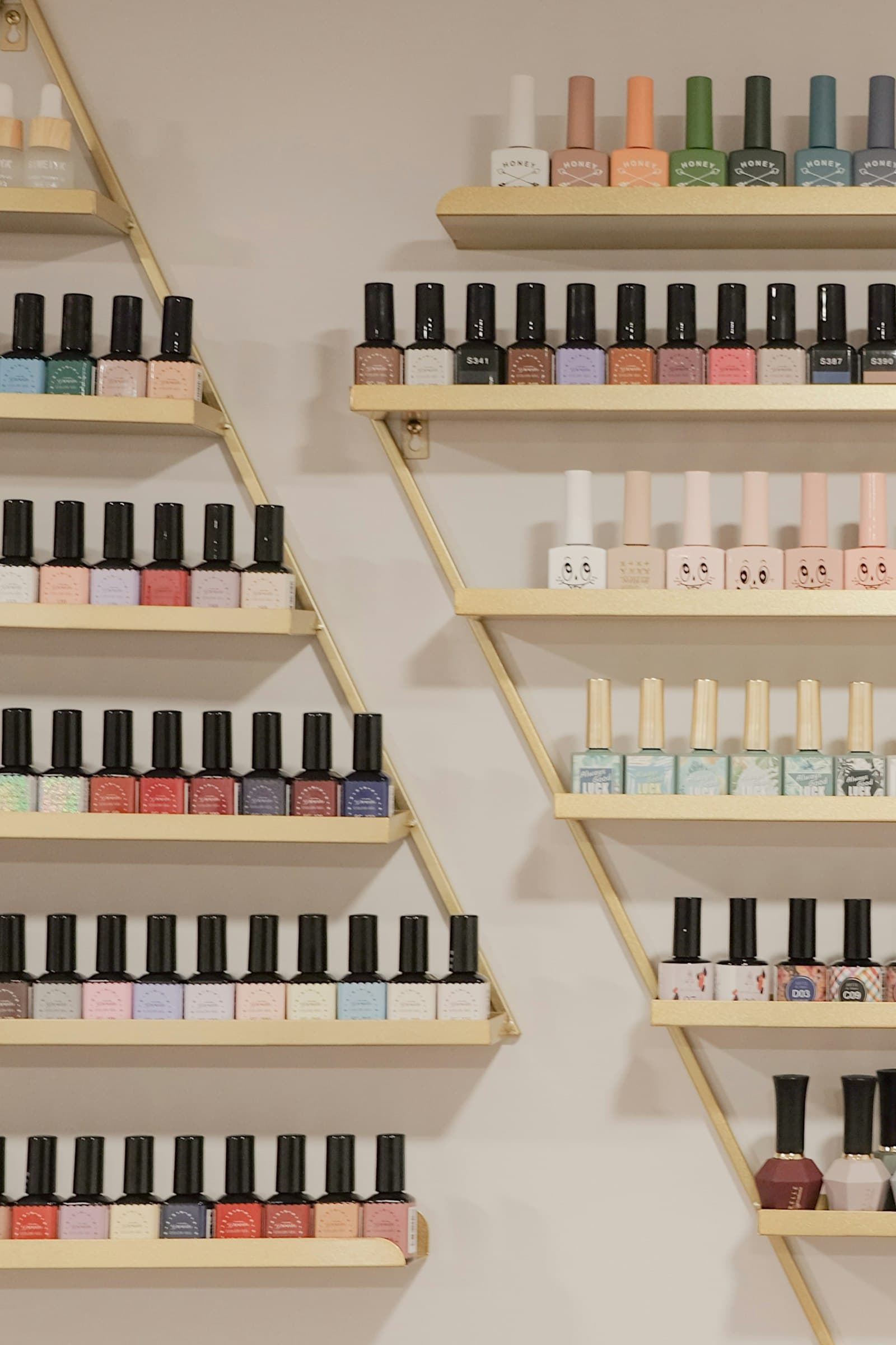 Mira Nail Atelier tasarım 10